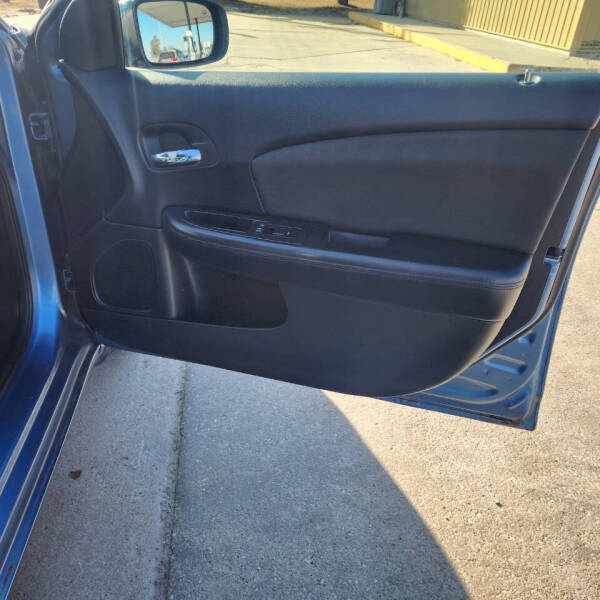 2011 Chrysler 200 Touring