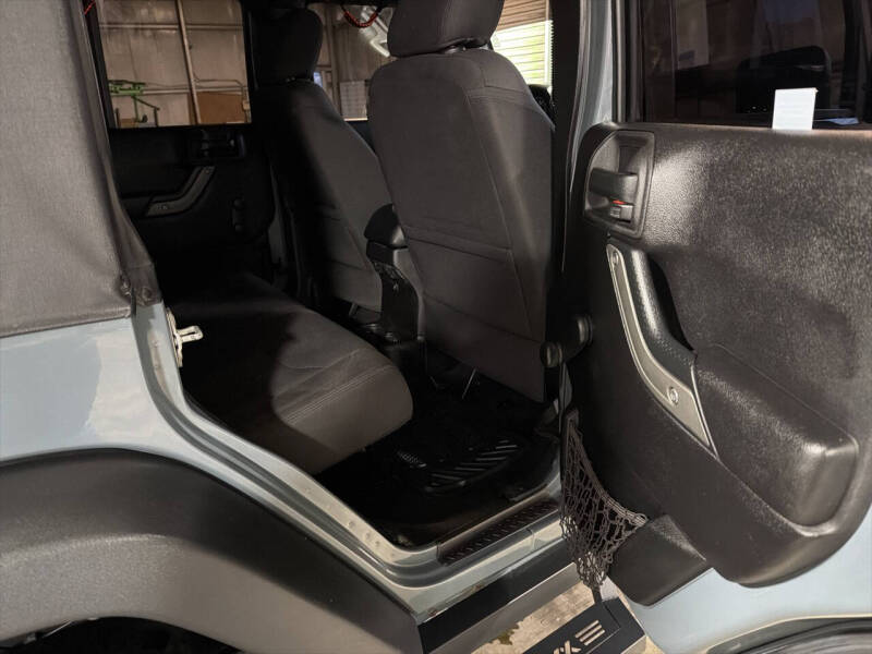 2015 Jeep Wrangler Unlimited Sport