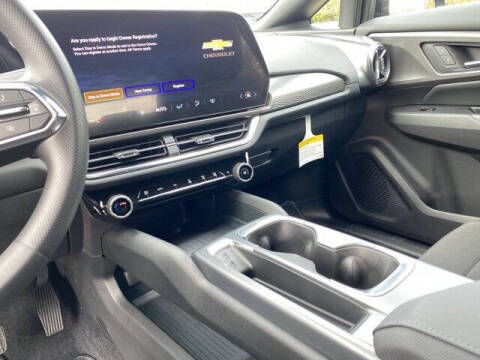 2026 Chevrolet Equinox EV LT 1