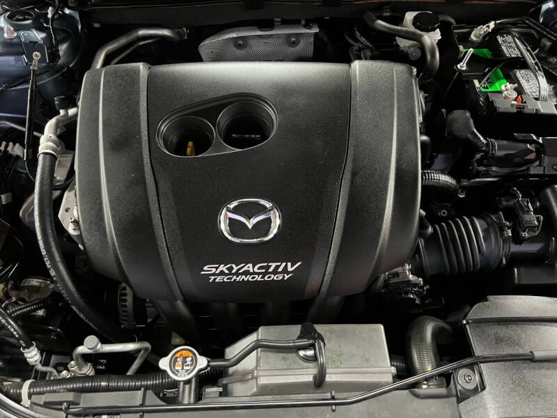 2015 Mazda MAZDA3 s Grand Touring