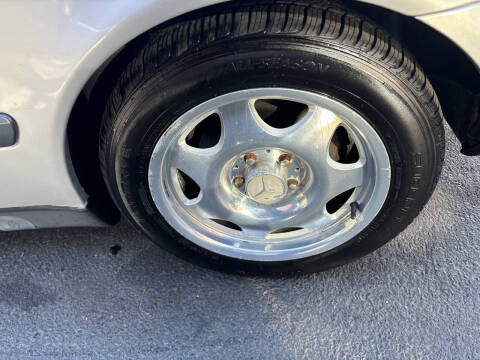 1999 Mercedes-Benz CLK CLK 320