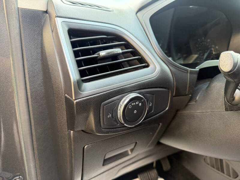 2016 Ford Edge SE