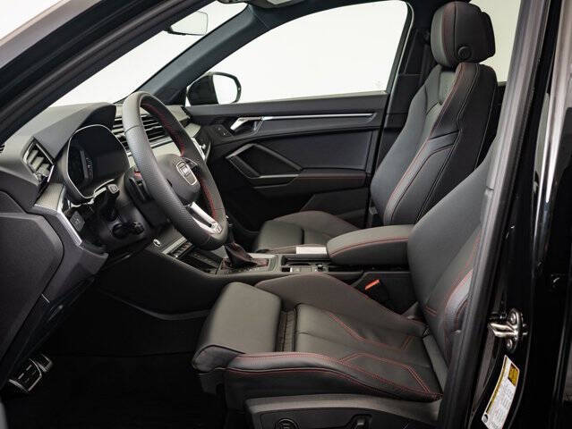 2025 Audi Q3 quattro S line Prem Plus 45 TFSI