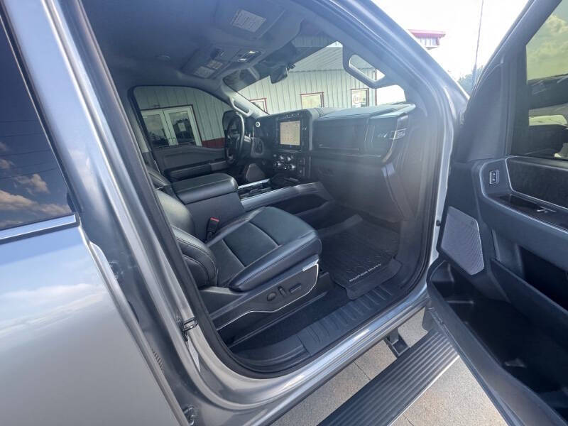 2023 Ford F-450 Super Duty Lariat