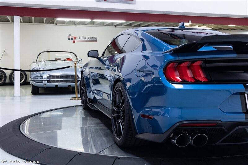 2020 Ford Mustang 15