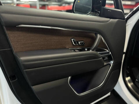 2023 Land Rover Range Rover P400 SE