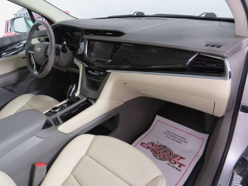 2020 Cadillac XT6 Premium Luxury