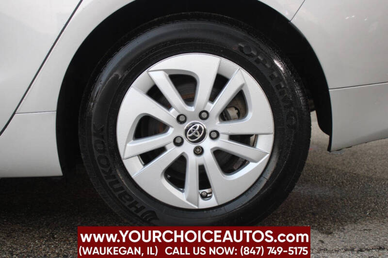 2016 Toyota Prius Two