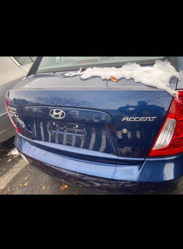 2010 Hyundai Accent GLS