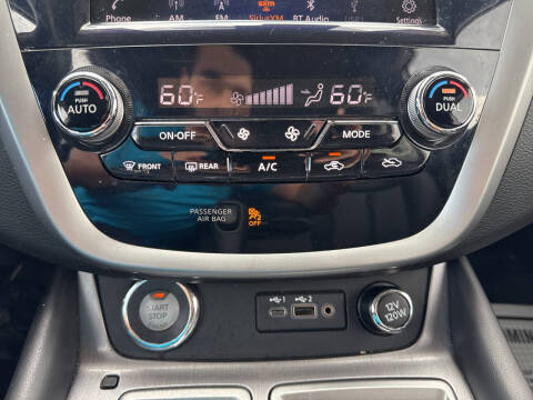 2022 Nissan Murano SV