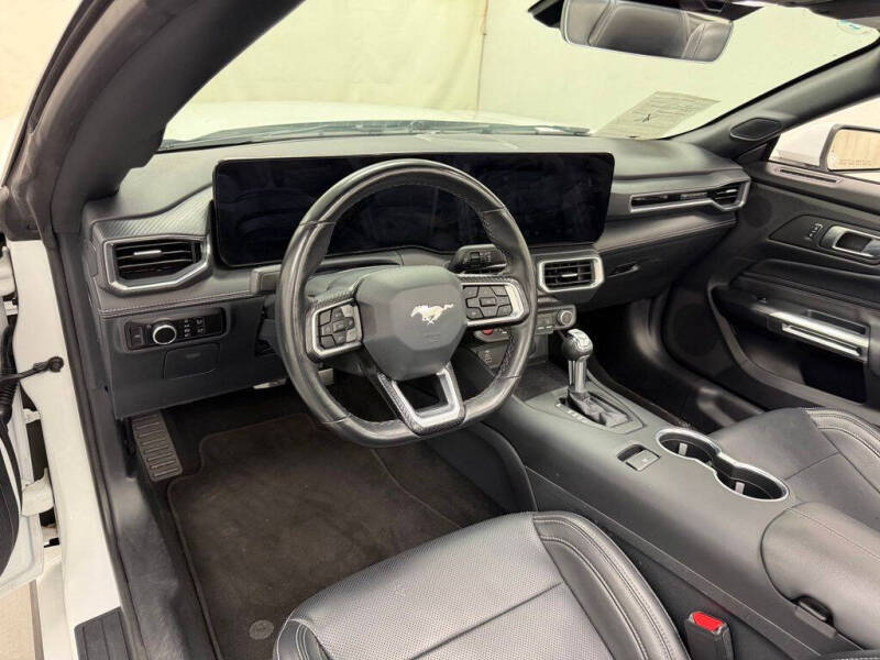 2025 Ford Mustang EcoBoost Premium