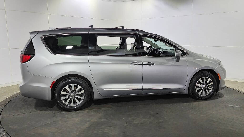 2020 Chrysler Pacifica for sale at NJ Car Buyer in Jersey City, NJ