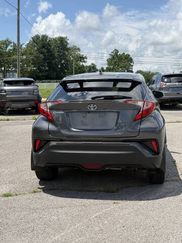 2018 Toyota C-HR XLE Premium