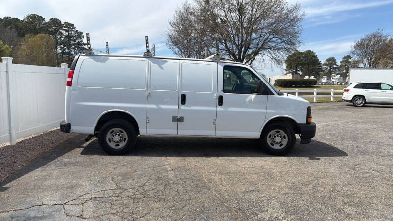 2017 Chevrolet Express 2500