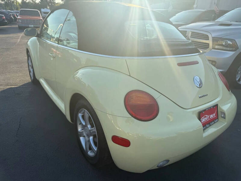2004 Volkswagen New Beetle Convertible GLS