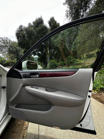 2002 Lexus ES 300