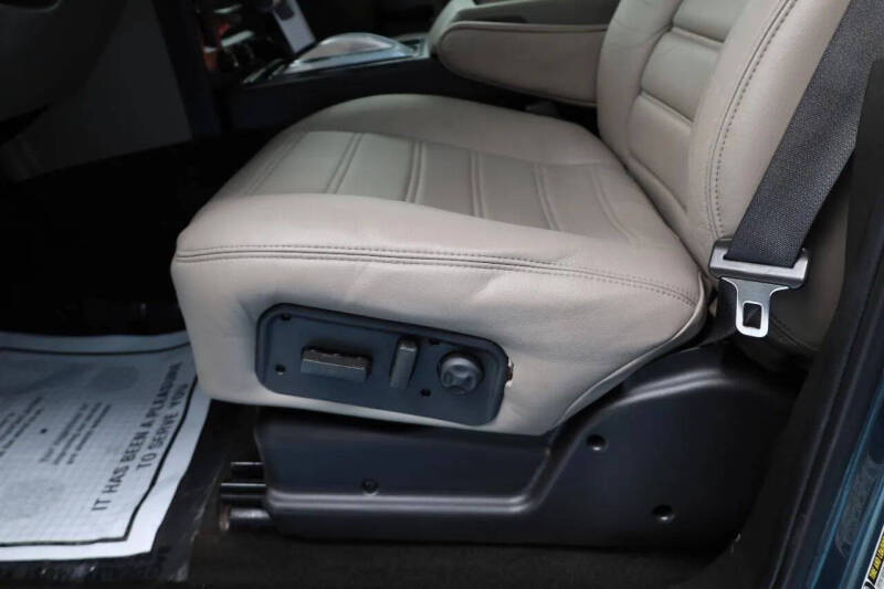 2005 HUMMER H2