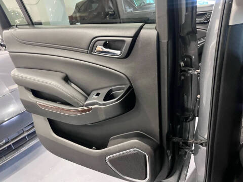 2018 Chevrolet Suburban LS