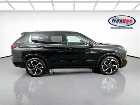 2024 Mitsubishi Outlander PHEV SEL