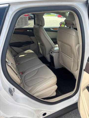 2017 Lincoln MKC Select