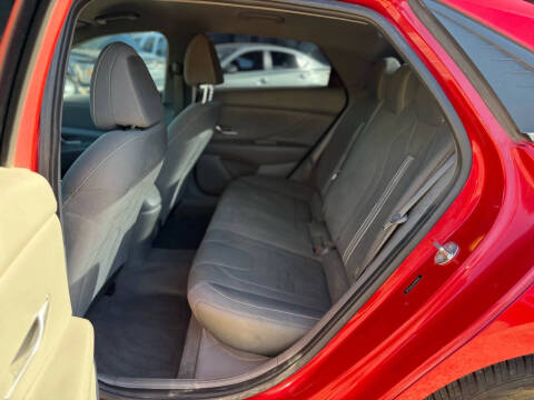 2022 Hyundai Elantra