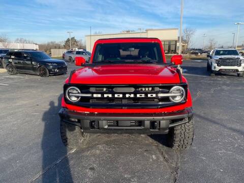 2021 Ford Bronco for sale at Davco Auto in Fort Wayne IN