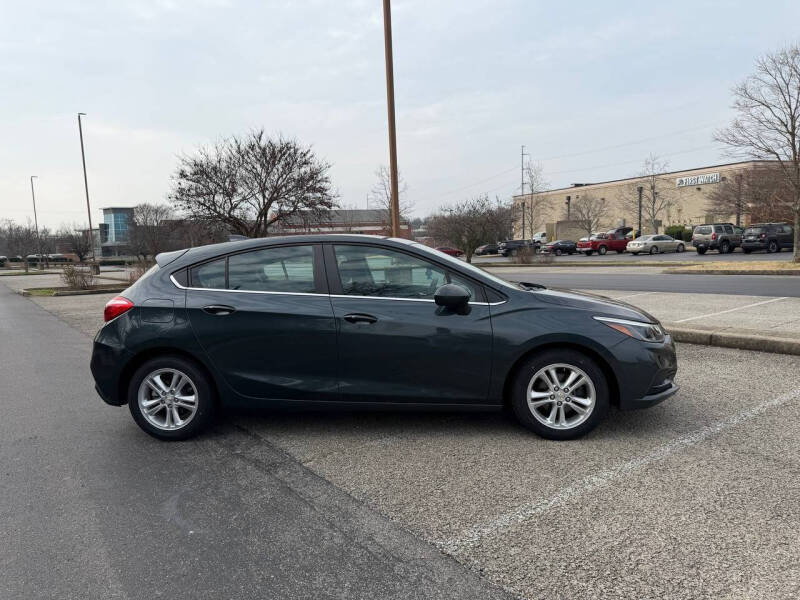 2017 Chevrolet Cruze LT Auto