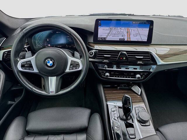 2021 BMW 5 Series 530e