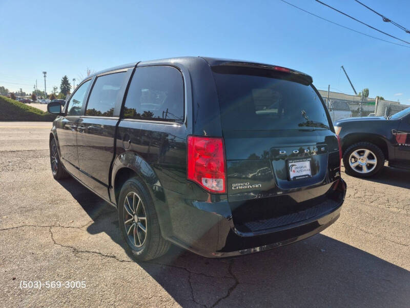2018 Dodge Grand Caravan SE
