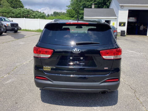 2017 Kia Sorento LX