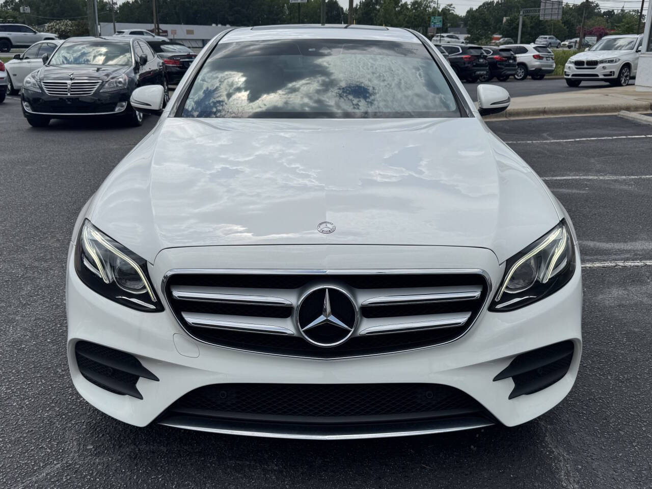 Off white 2017 Mercedes-Benz E-Class E 300 E 300 4dr Sedan 2