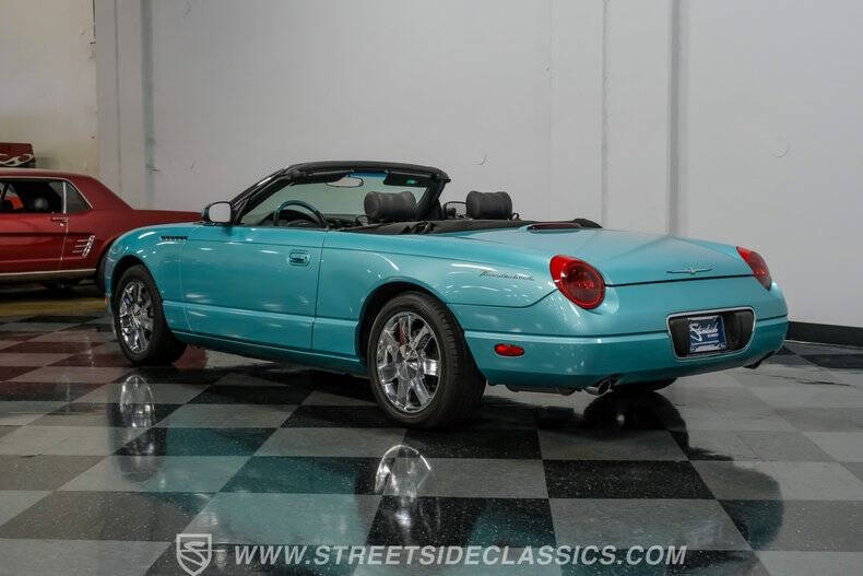 2002 Ford Thunderbird Deluxe