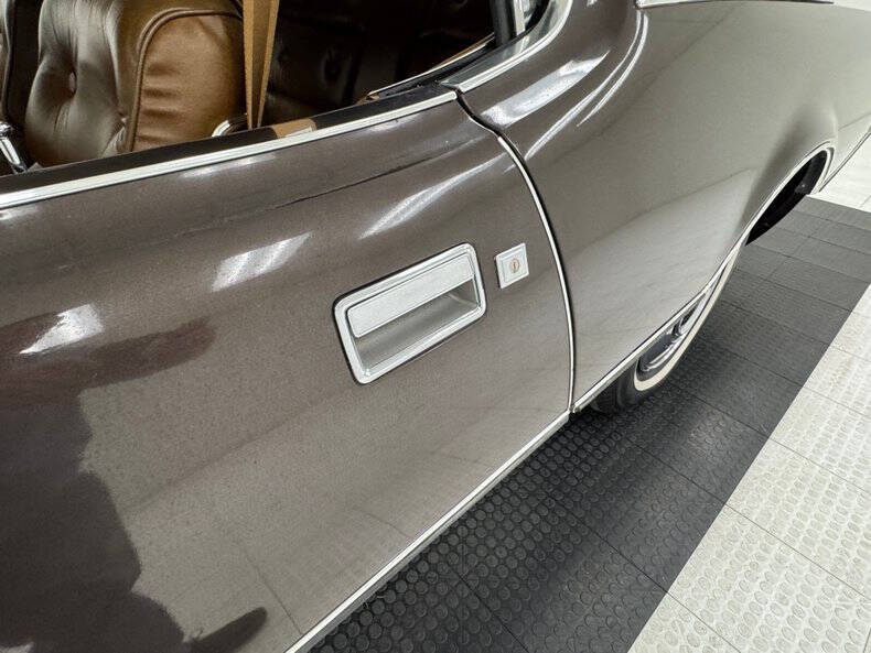 1972 Ford Thunderbird