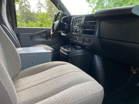 2016 Chevrolet Express 2500