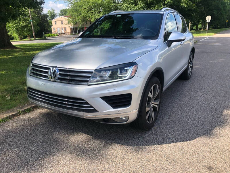 2017 Volkswagen Touareg for sale at Champion Cars Inc. in Philadelphia PA
