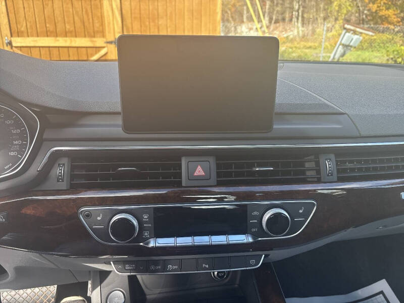 2017 Audi A4 2.0T quattro Premium Plus