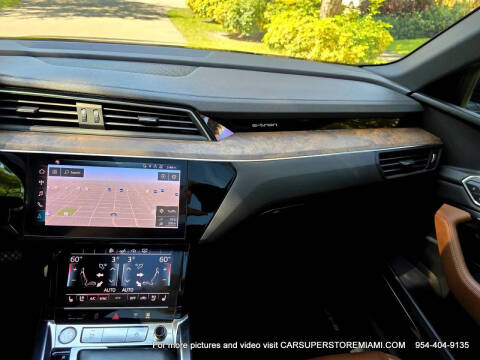 2019 Audi e-tron quattro Premium Plus