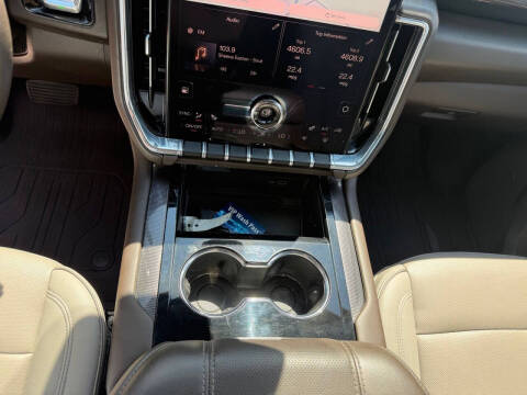 2025 GMC Yukon XL Elevation