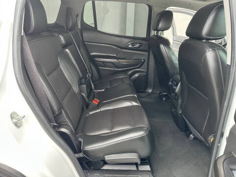 2017 GMC Acadia SLT-1