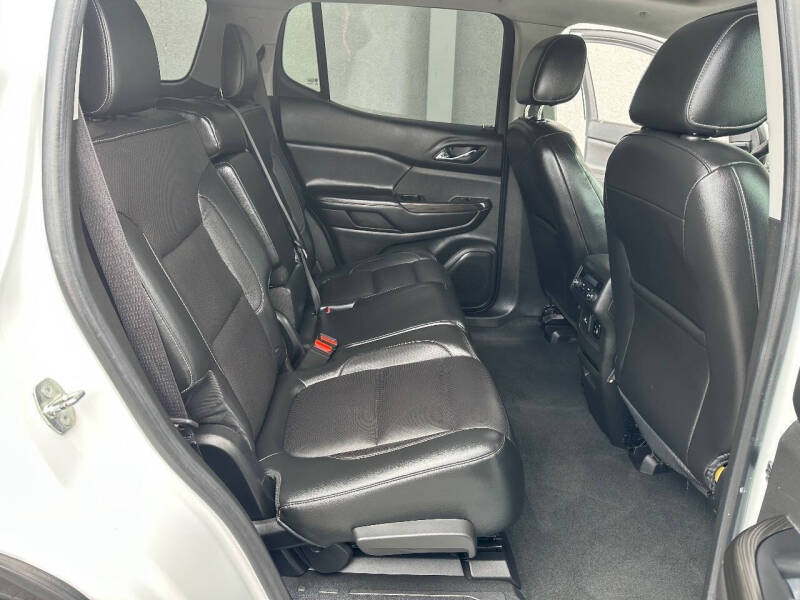 2017 GMC Acadia SLT-1