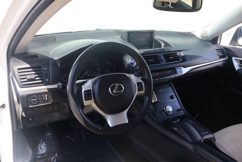 2013 Lexus CT 200h