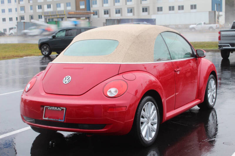 2008 Volkswagen New Beetle Convertible SE