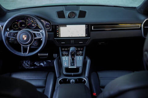 2022 Porsche Cayenne GTS