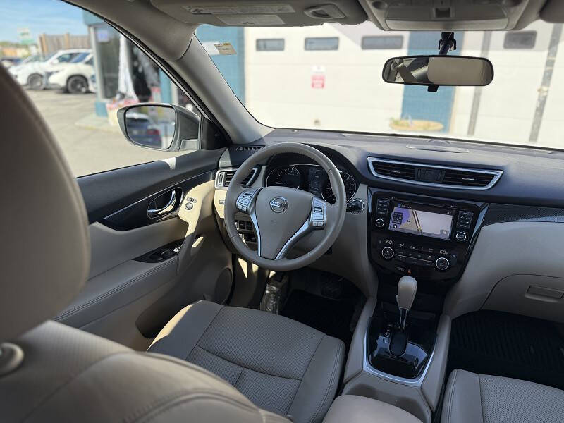 2015 Nissan Rogue SL