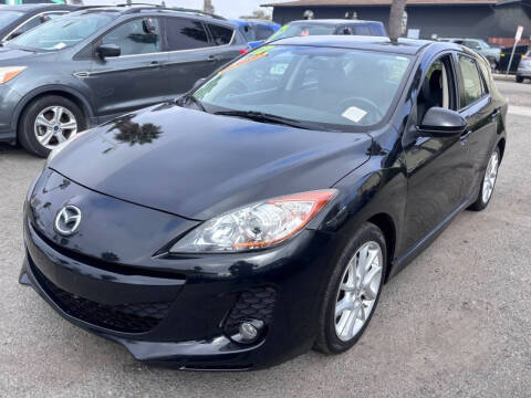 2012 Mazda MAZDA3 s Grand Touring