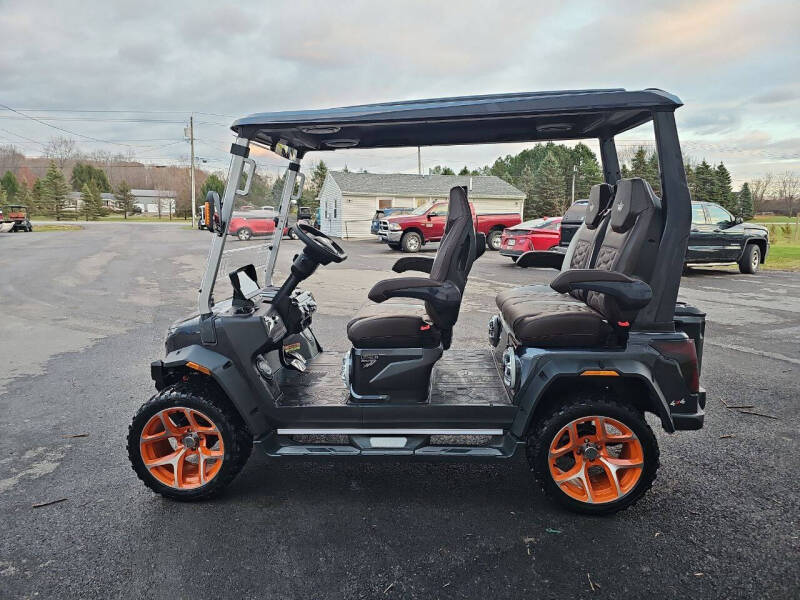 2025 Evolution D-Max 4