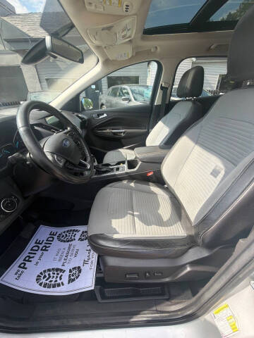 2017 Ford Escape Titanium