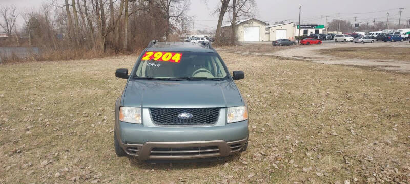 2006 Ford Freestyle for sale at Car Lot Credit Connection LLC in Elkhart IN