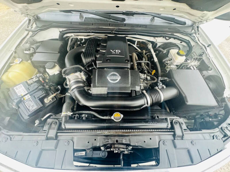 2019 Nissan Frontier Desert Runner