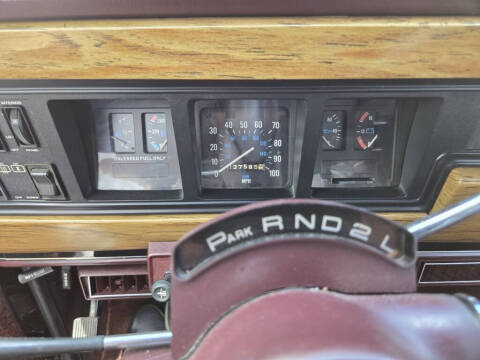 1989 Jeep Grand Wagoneer